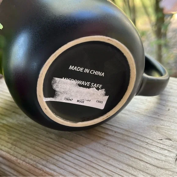 No Drama Llama New Graphic Black Ceramic Coffee/Beverage Mug - Picture 6 of 6